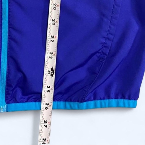 Champion Elite Blue Light Jacket. - Picture 7 of 7